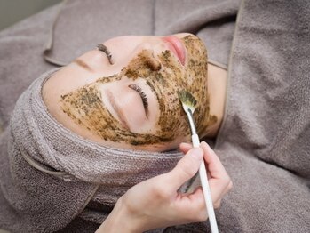 サロンドシェフィア(Salon de Chefia)/Salon de Chefia | 施術風景