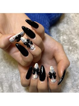 チェック柄ネイル