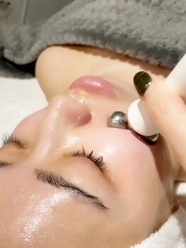 シャルム ド ケー(charme de k)の写真/【筋膜小顔スペシャル￥9900】老廃物の排出を促進！深層筋膜にアプローチ☆施術後のスッキリ感に感動♪