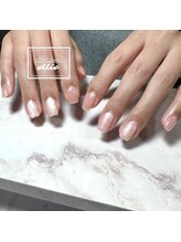 エリー(ellie)/オレンジピンクマグネットネイル