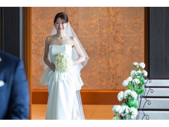 ツーエイチバーバー 新宿理容室(2H barber)の写真/【新宿駅徒歩3分】花嫁様に選ばれる本格シェービング*ブライダル11000円~
