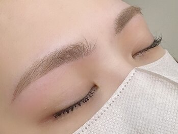 リスト 名駅店(List.)の写真/【美眉アイブロウ】完全個室でリラックス★骨格や筋肉を見極めた似合わせWAXで一気に垢抜けフェイス♪