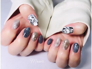 ムーンズ(Moon's)/