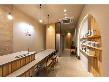 アンユイット 岡山表町(Un Huit)