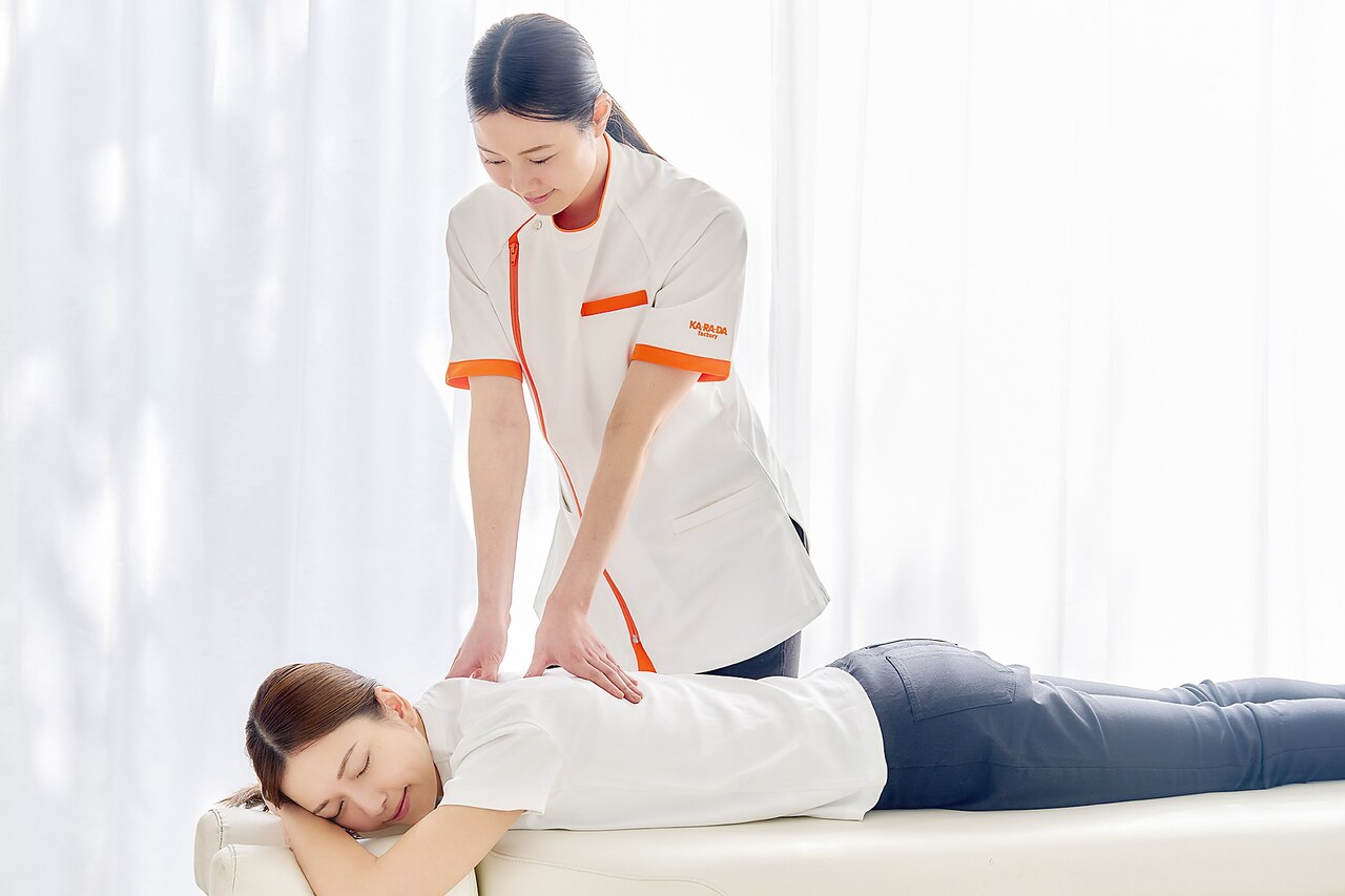 【平祝日】 頑張るあなたに、至福のリラックスを 《もみほぐし60分 6820円》