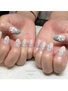 鈴蘭ネイル