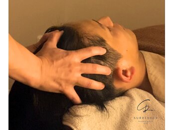 サレンダー(SURRENDER)の写真/【モヤモヤ疲れを撃退！！】眼精疲労／頭、首、肩のコリを集中ケア★