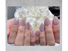 エム(em)/シンプルネイル