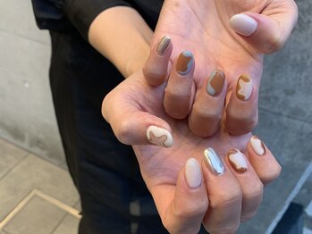 クレセント アイ アンド ネイル 大濠公園店(Crescent)/ニュアンスネイル