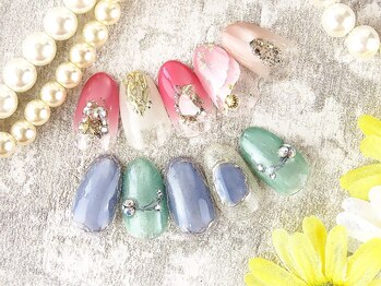 ピッピ 白金台店(peep PEEP)の写真/【プレミアムコース¥9980/贅沢マンスリープラチナコース¥11480】大人上品な夏ネイルで洗練された指先へ♪