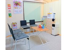 ヒール伊勢原整体院/待合スペース