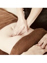 リム ビューティー(RYM BEAUTY)/インディバ×腸セラピー<ボディ>