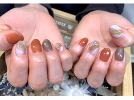 シンプルニュアンスネイル
