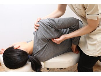 パウワウ 有楽町マルイ店/デスクワーク等で力が入った肩に