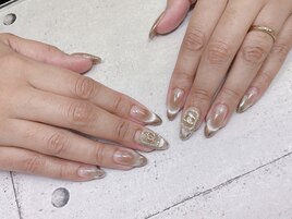 マグネットミラーフレンチネイル