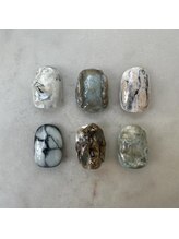 カーロ(at.caroz)/