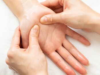 アメリイ 百合ヶ丘 新百合ヶ丘(Amerii)/痩身＃ニキビレモンボトル＃小顔