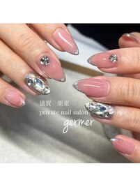 ピンクにシルバーでフレンチ♪