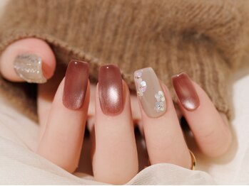 エムスラッシュ ネイル 新百合ヶ丘店(M.SLASH)