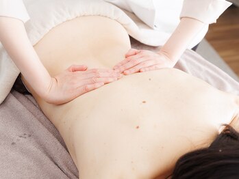 ルナリア(Lunaria)/じっくり優しく背中を流します♪