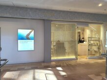 ネイラ ランドマークプラザ店の雰囲気（当日予約も受付けております。お買物ついでにお立ち寄りください）