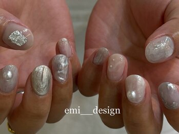 メルファッジ(mer fudge)/ニュアンスネイル