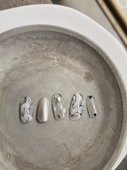 ロマ(LOMA)の写真/ワンゲスト制でじっくりご相談◎初めての方も大歓迎♪あなただけの個性が光る短くても楽しめる指先へ＊