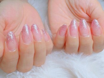 belle nailsalonの写真/21時までやっているので仕事帰りでも通いやすい☆好きなタイミングで通えるので忙しい大人女性にピッタリ♪