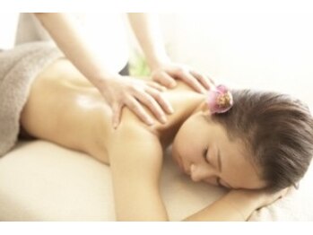 神楽坂整体院の写真/アロマオイルで凝り、むくみ、ストレスケアに！日頃の疲れも信頼の技術でお身体をリセット！