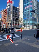 星のアカリ治療院 横浜店/相鉄線改札～当院までの道順３