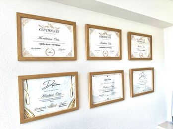 ルチルス(Rutilis)/日本や海外でのセミナーに参加中