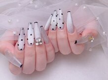 アミナ(Amina)