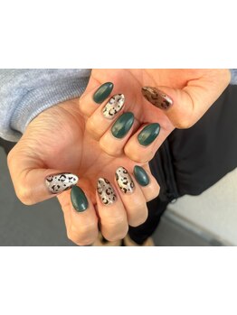 シンプル系（オフィス・日常）が得意