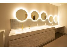 レックス ニジュウヨン フォー ウーメン(L'ex 24 for women)