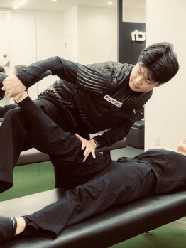 プロストレッチ(Pro.stretch)の写真/【岡山駅徒歩5分!!】手ぶら＆どんな格好でもOKな完全パーソナルストレッチ専門店☆男性のお客様も多数来店