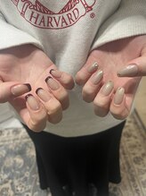 シャルール(chaleue)/french nail 【フレンチネイル】