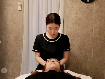 十色 横浜/ヘッドスパ/ドライヘッドスパ