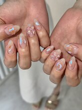 ジーニー(Genie)/うるうるネイル