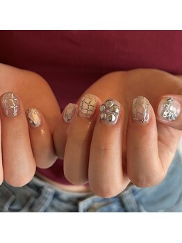 ベーネイル(beee nail)/