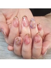 トップノッチネイルズ(TOP NOTCH NAILS)/うっすらマーブルネイル