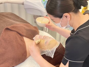 ふぁみーゆ(famille)/食べれる酵素でパック♪