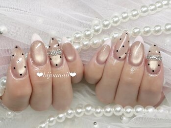 ビジューネイル(bijou nail)/