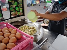 アジアンリラクゼーション ヴィラ 福岡東店(asian relaxation villa)/バリ島B級グルメ：マルタバ