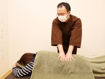 泉木鍼灸整体院の写真/その日の疲れはその日のうちに解消しましょう♪遅い時間まで営業しているのでお仕事帰りでも解消できる◎