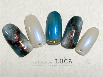 ネイルアトリエルカ(nail atelier LUCA)/C-31 ブルー大理石風ネイル