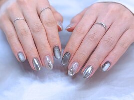 マグネット・ミラーネイル