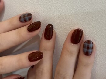 クルネ(QULNE)/ボルドー/チェックネイル