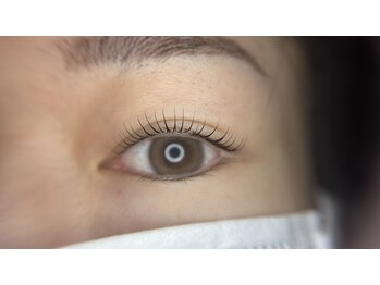 BRANCHE eye Bremine 神領店の写真/上品でナチュラルな目元に！まつ毛パーマでメイク時短＆湿気知らずの愛されまつ毛へ♪(40文字)