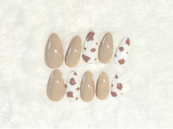 ラヴィリス ネイル(Ravilis Nail)の写真/お手頃価格で指先を華やかに♪ワンカラーやラメグラをお得に◎ネイル初心者さんにも◎[ワンカラー￥3,500]