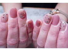 プチリリィ(Petit Lily)/馴染みカラーで季節ネイル